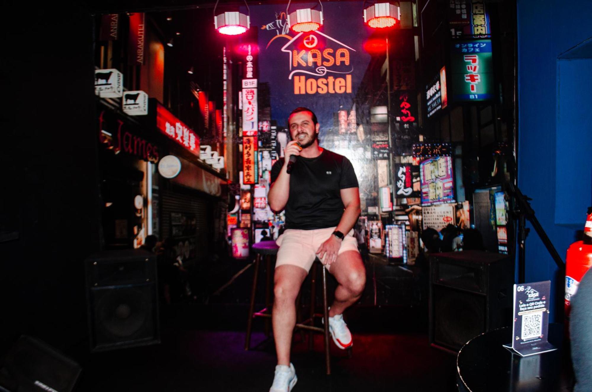Albergue Kasa Bar E Karaoke