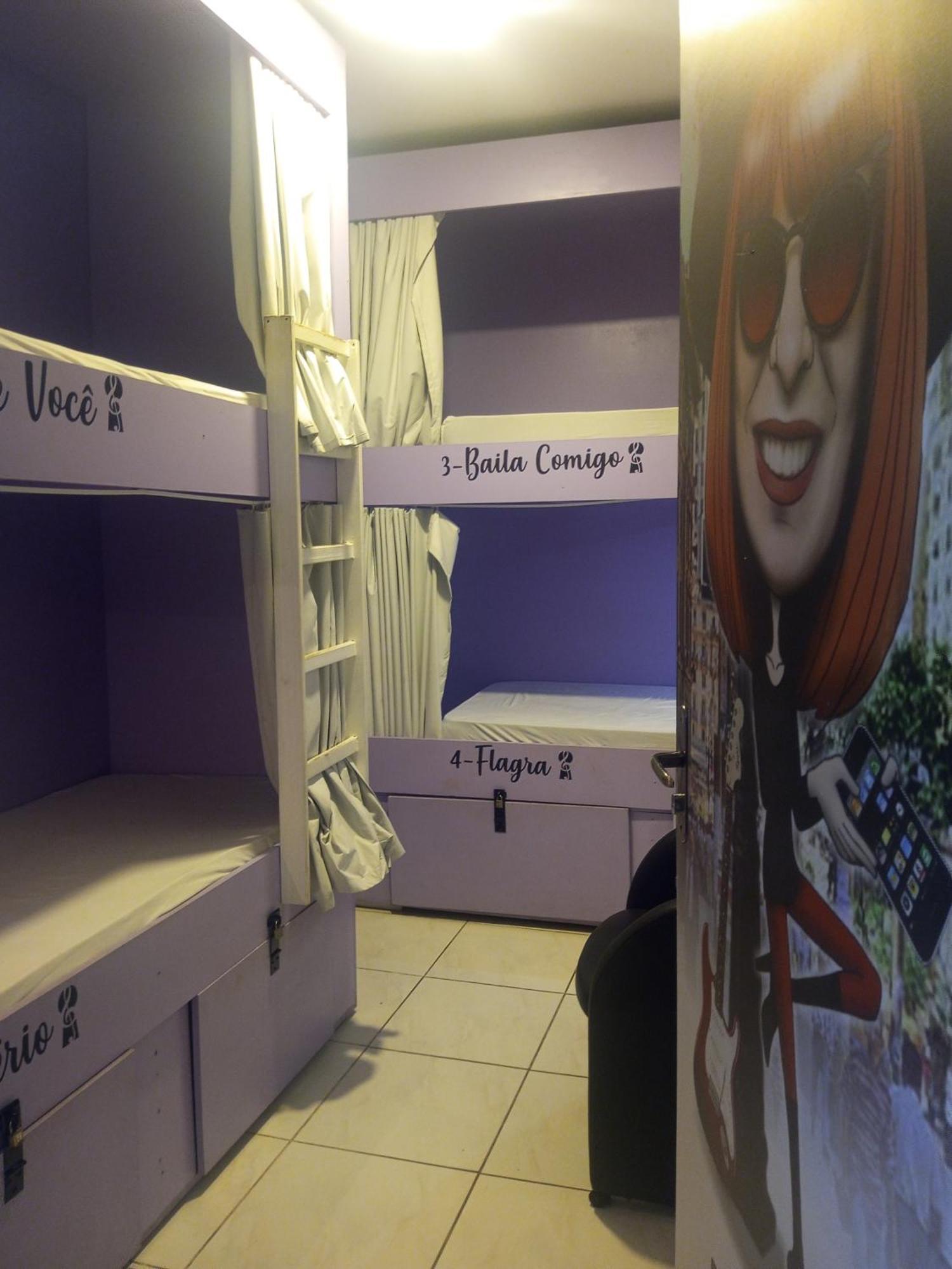 Hostel Kasa Bar E Karaoke Balneario Camboriu